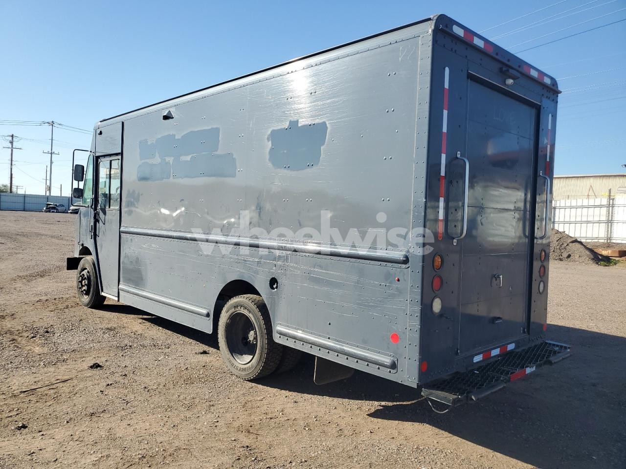 Photo 2 of 2020 FREIGHTLINER MT 45G DELIVERY VAN N/A (VIN 5FNRL38669B403391)