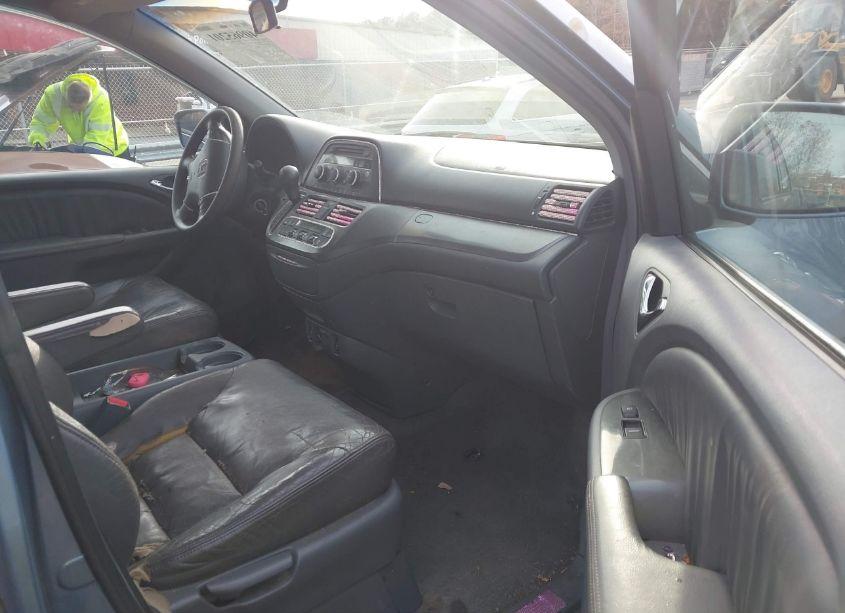 Photo 5 of 2005 Honda Odyssey EX-L (VIN 5FNRL38675B089244)