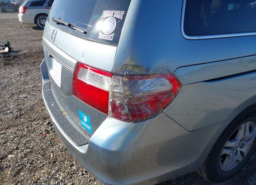 Photo 12 of 2006 Honda Odyssey EX-L (VIN 5FNRL38676B007515)