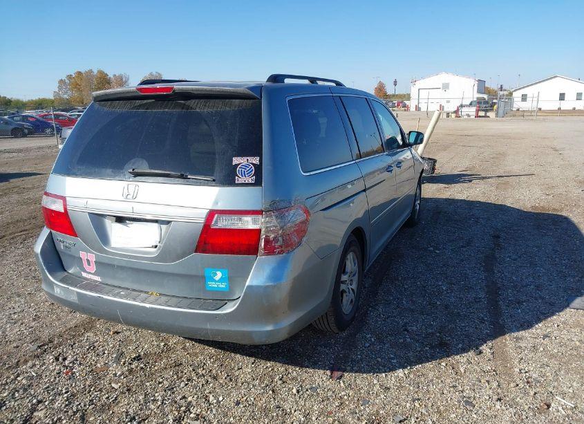 Photo 4 of 2006 Honda Odyssey EX-L (VIN 5FNRL38676B007515)