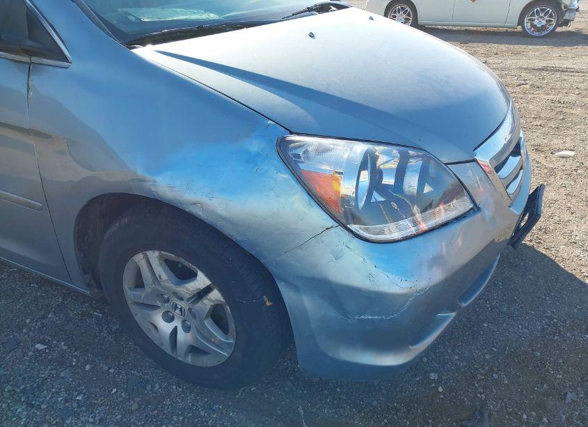 Photo 6 of 2006 Honda Odyssey EX-L (VIN 5FNRL38676B007515)