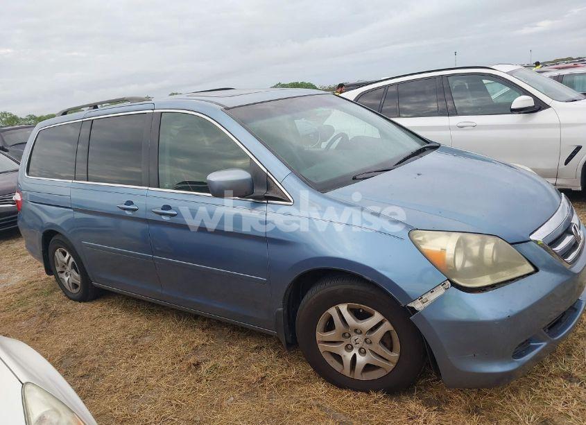 Photo 13 of 2006 Honda Odyssey EX-L (VIN 5FNRL38676B046055)