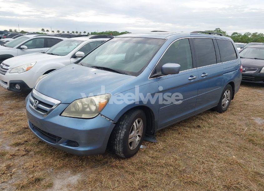 Photo 2 of 2006 Honda Odyssey EX-L (VIN 5FNRL38676B046055)