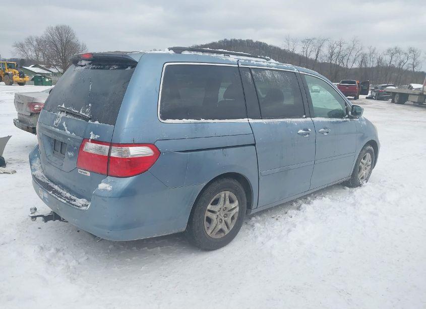 Photo 4 of 2006 Honda Odyssey EX-L (VIN 5FNRL38676B048288)