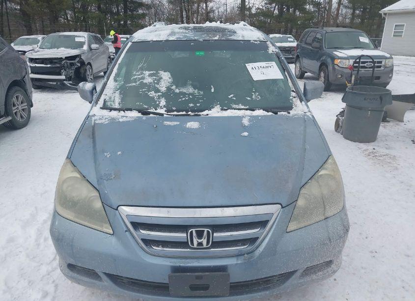 Photo 6 of 2006 Honda Odyssey EX-L (VIN 5FNRL38676B048288)