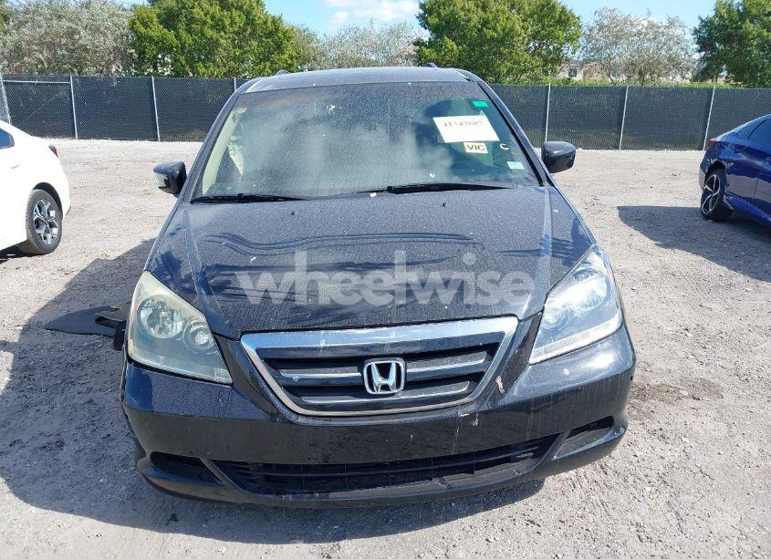 Photo 13 of 2006 Honda Odyssey EX-L (VIN 5FNRL38676B071537)