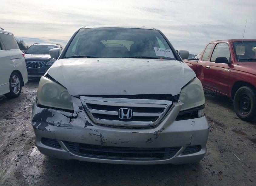 Photo 12 of 2006 Honda Odyssey EX-L (VIN 5FNRL38676B403976)