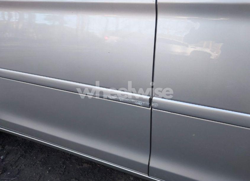 Photo 12 of 2006 Honda Odyssey EX-L (VIN 5FNRL38676B454930)