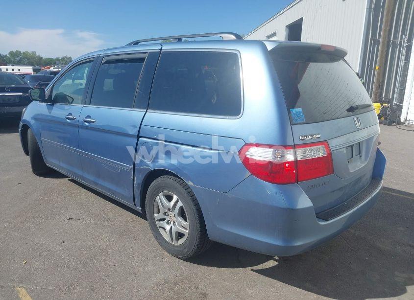 Photo 3 of 2007 Honda Odyssey EX-L (VIN 5FNRL38677B037387)