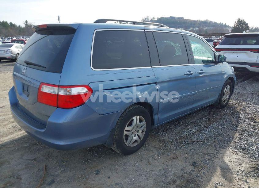 Photo 4 of 2007 Honda Odyssey EX-L (VIN 5FNRL38677B077257)