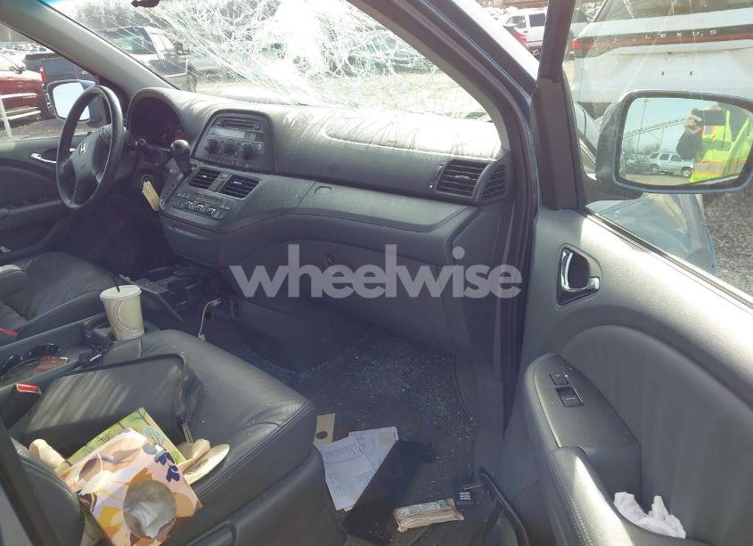 Photo 5 of 2007 Honda Odyssey EX-L (VIN 5FNRL38677B077257)