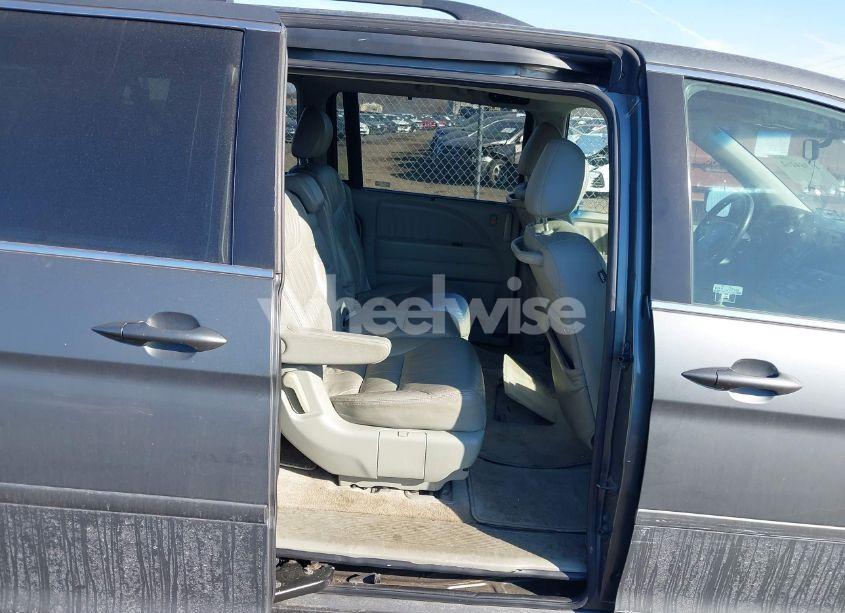 Photo 8 of 2007 Honda Odyssey EX-L (VIN 5FNRL38677B448370)