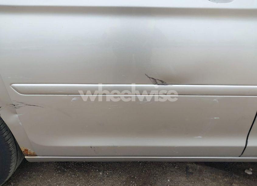 Photo 14 of 2007 Honda Odyssey EX-L (VIN 5FNRL38677B451060)