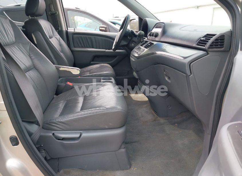 Photo 5 of 2007 Honda Odyssey EX-L (VIN 5FNRL38677B451060)