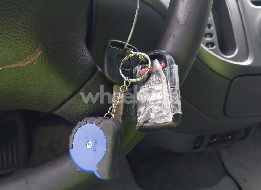 Photo 11 of 2005 Honda Odyssey EX-L (VIN 5FNRL38685B113633)