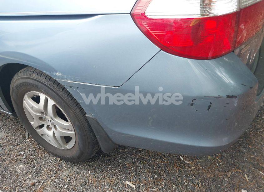 Photo 6 of 2005 Honda Odyssey EX-L (VIN 5FNRL38685B113633)