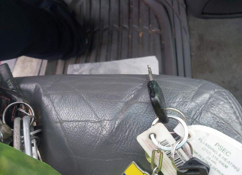 Photo 11 of 2006 Honda Odyssey EX-L (VIN 5FNRL38686B099136)