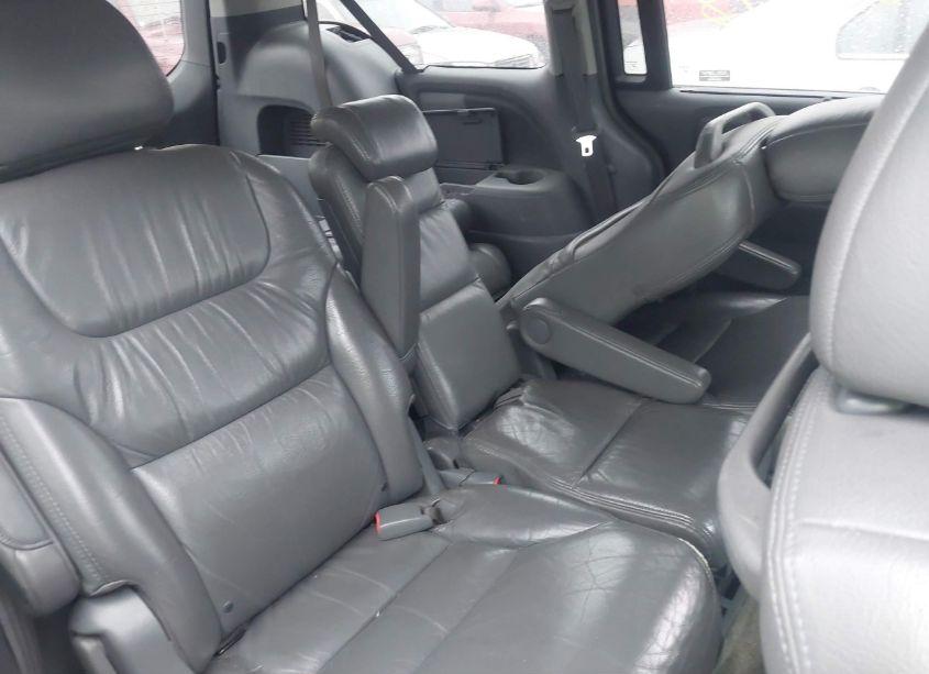 Photo 8 of 2006 Honda Odyssey EX-L (VIN 5FNRL38686B099136)