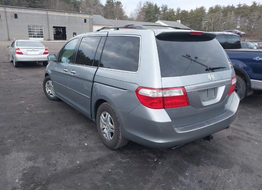 Photo 3 of 2007 Honda Odyssey EX-L (VIN 5FNRL38687B077283)