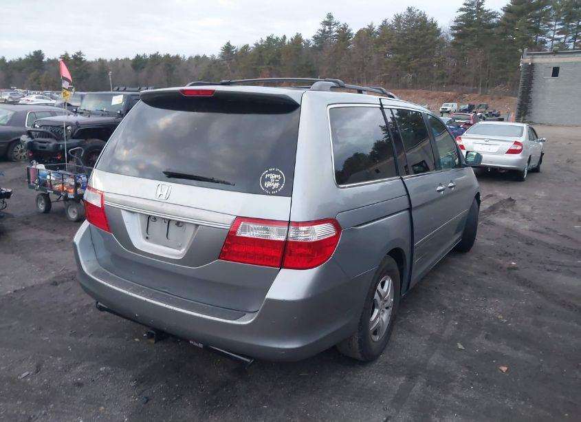 Photo 4 of 2007 Honda Odyssey EX-L (VIN 5FNRL38687B077283)