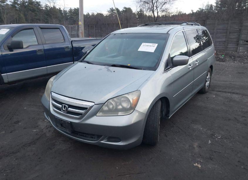 Photo 6 of 2007 Honda Odyssey EX-L (VIN 5FNRL38687B077283)