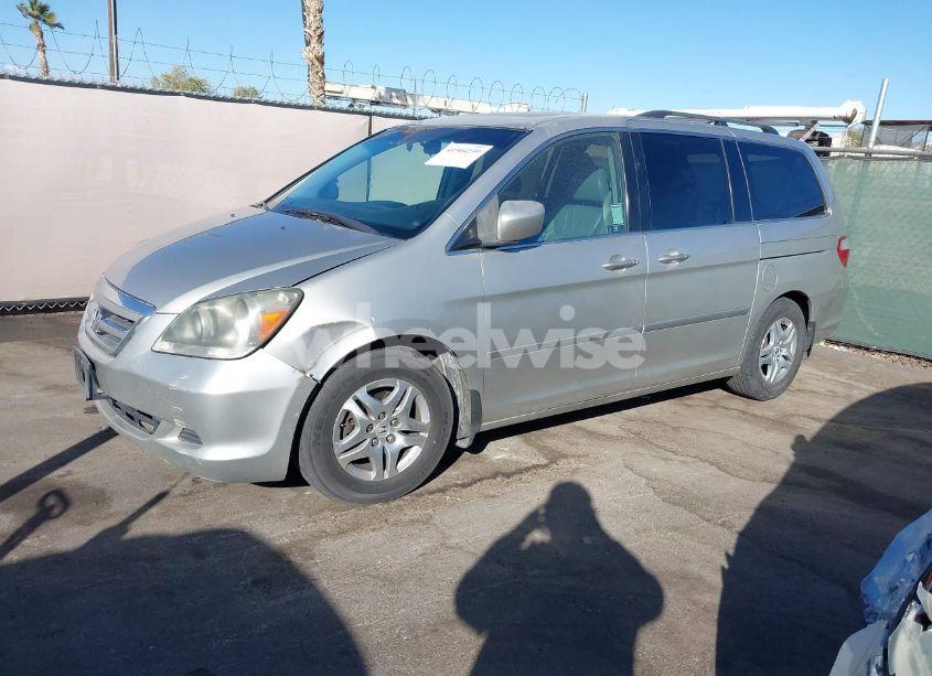 Photo 2 of 2007 Honda Odyssey EX-L (VIN 5FNRL38687B444179)