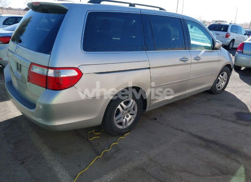 Photo 4 of 2007 Honda Odyssey EX-L (VIN 5FNRL38687B444179)