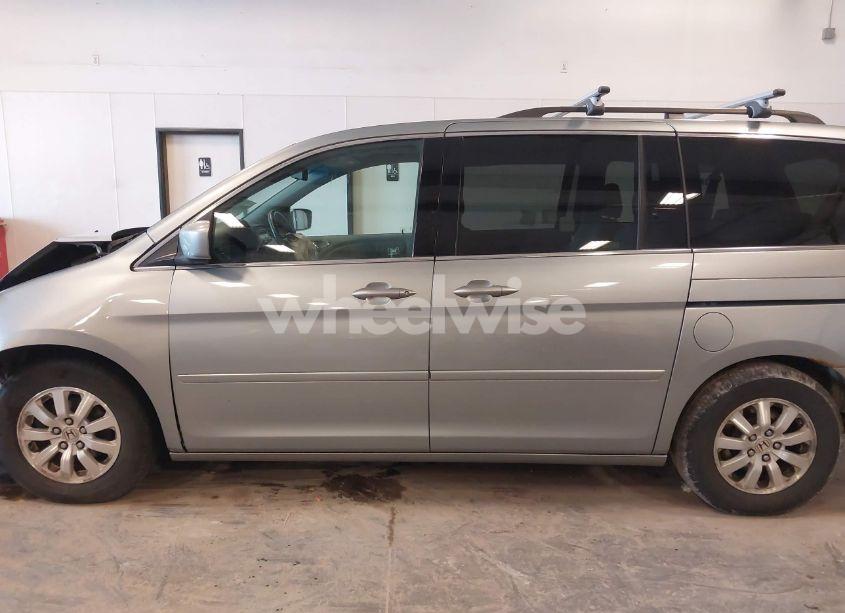 Photo 14 of 2009 Honda Odyssey EX-L (VIN 5FNRL38689B040057)