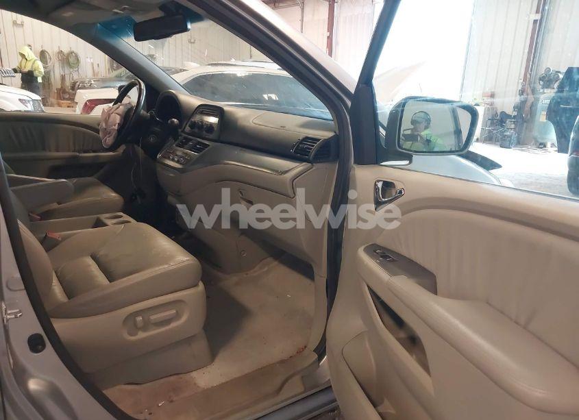 Photo 5 of 2009 Honda Odyssey EX-L (VIN 5FNRL38689B040057)