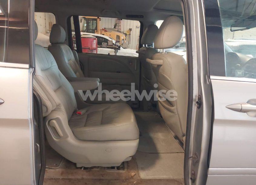 Photo 8 of 2009 Honda Odyssey EX-L (VIN 5FNRL38689B040057)