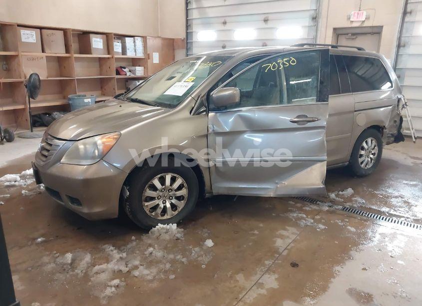 Photo 2 of 2009 Honda Odyssey EX-L (VIN 5FNRL38689B053309)