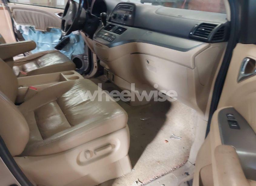 Photo 5 of 2009 Honda Odyssey EX-L (VIN 5FNRL38689B053309)