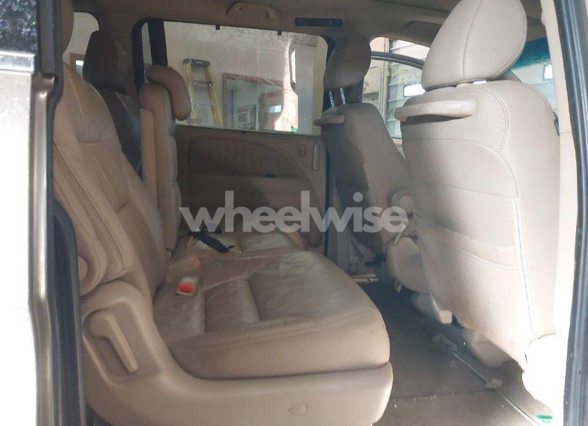 Photo 8 of 2009 Honda Odyssey EX-L (VIN 5FNRL38689B053309)