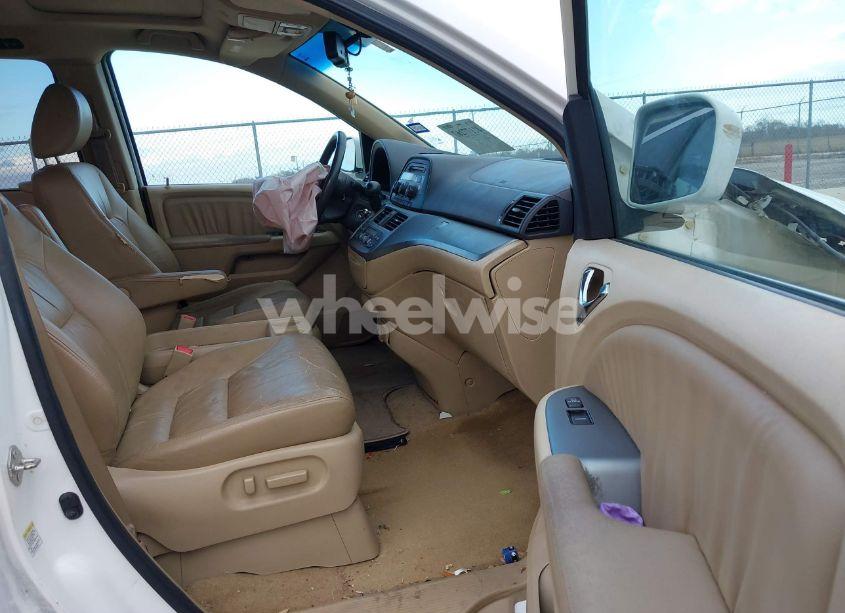 Photo 5 of 2009 Honda Odyssey EX-L (VIN 5FNRL38689B409113)