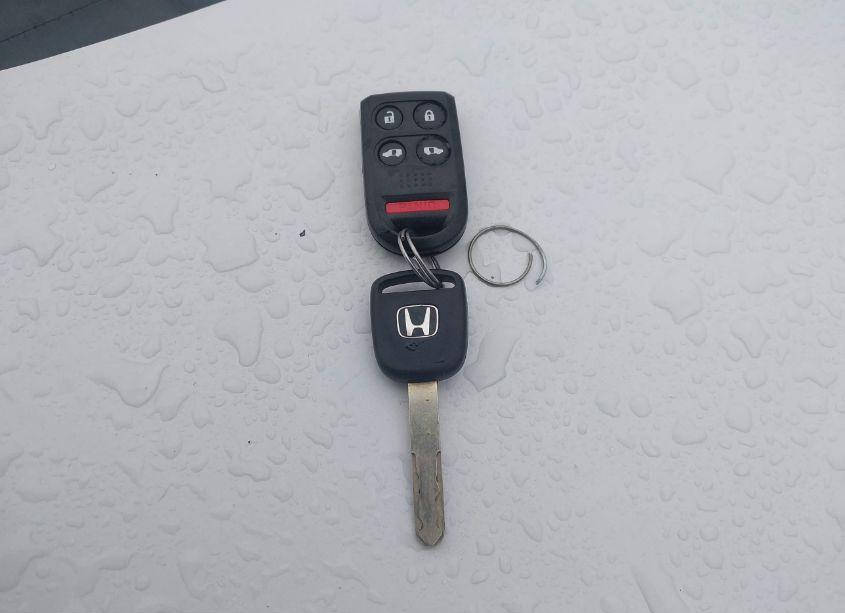 Photo 11 of 2005 Honda Odyssey EX-L (VIN 5FNRL38695B038098)