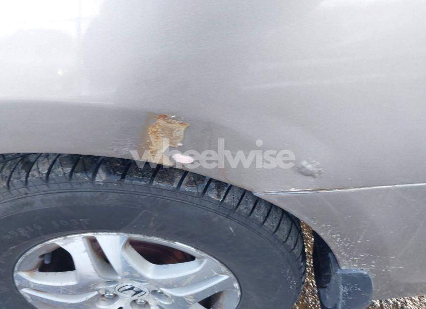 Photo 6 of 2005 Honda Odyssey EX-L (VIN 5FNRL38695B041275)