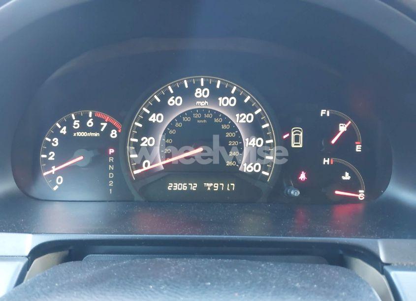 Photo 7 of 2005 Honda Odyssey EX-L (VIN 5FNRL38695B041275)