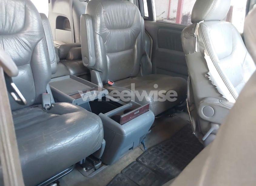 Photo 8 of 2005 Honda Odyssey EX-L (VIN 5FNRL38695B411320)