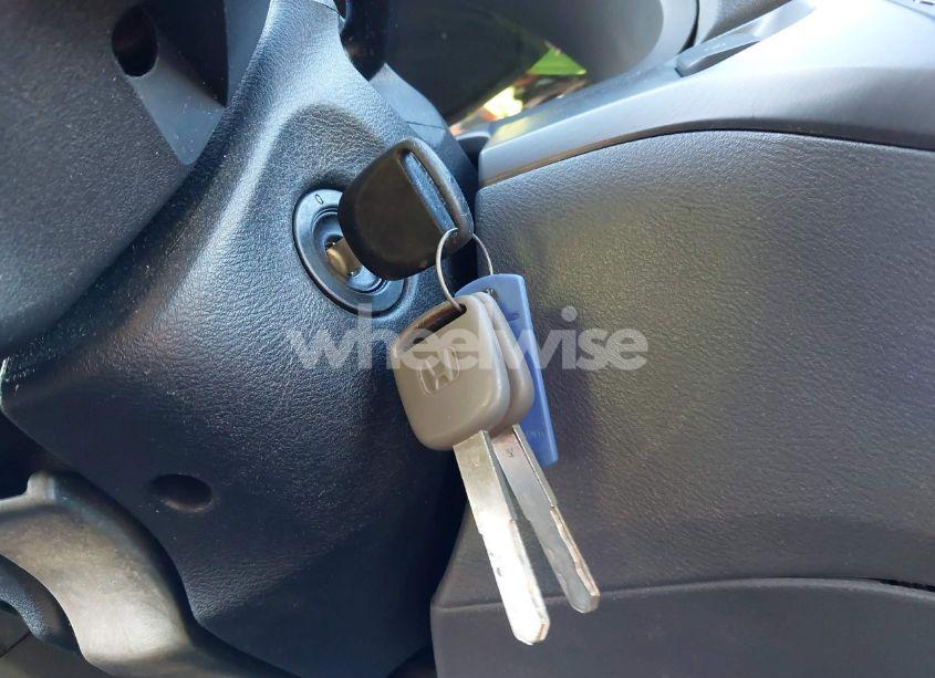 Photo 11 of 2006 Honda Odyssey EX-L (VIN 5FNRL38696B103243)