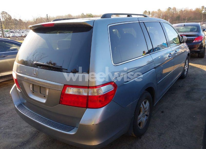 Photo 4 of 2006 Honda Odyssey EX-L (VIN 5FNRL38696B103243)