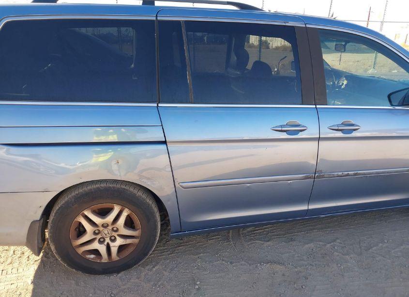 Photo 12 of 2006 Honda Odyssey EX-L (VIN 5FNRL38696B127056)