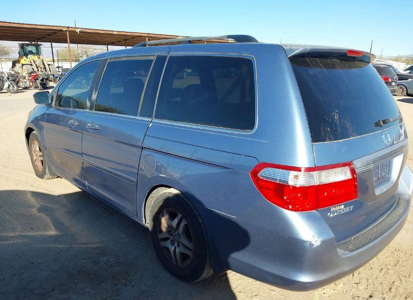 Photo 3 of 2006 Honda Odyssey EX-L (VIN 5FNRL38696B127056)