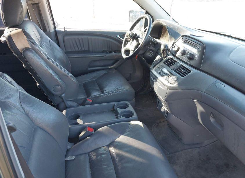 Photo 5 of 2006 Honda Odyssey EX-L (VIN 5FNRL38696B127056)