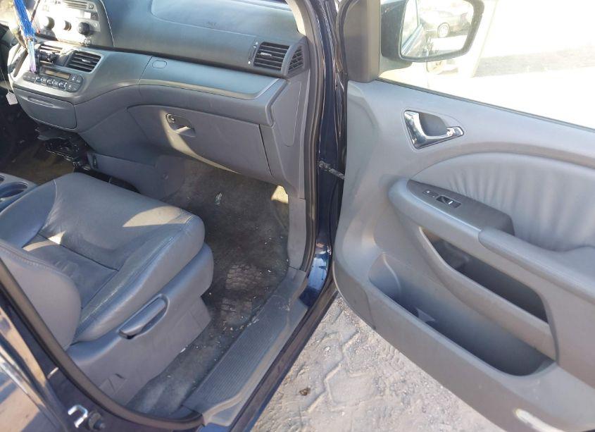 Photo 5 of 2007 Honda Odyssey EX-L (VIN 5FNRL38697B020249)