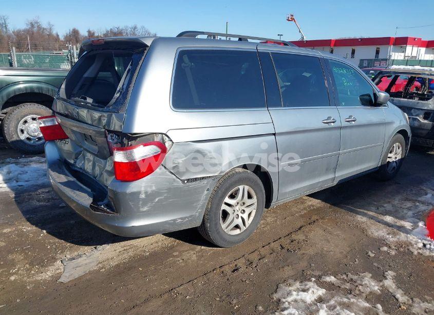 Photo 4 of 2007 Honda Odyssey EX-L (VIN 5FNRL38697B121999)