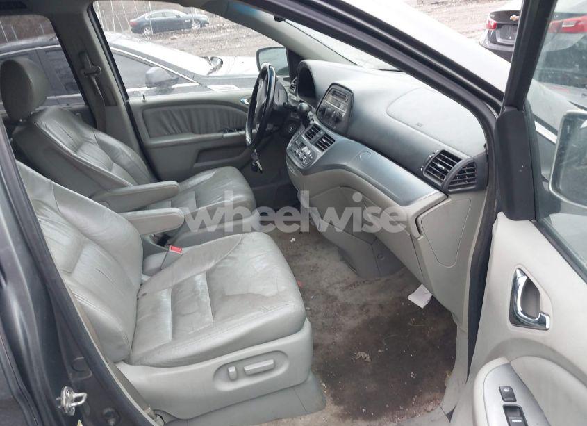 Photo 5 of 2008 Honda Odyssey EX-L (VIN 5FNRL38698B403626)