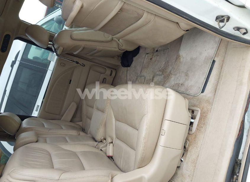 Photo 8 of 2006 Honda Odyssey EX-L (VIN 5FNRL386X6B042310)