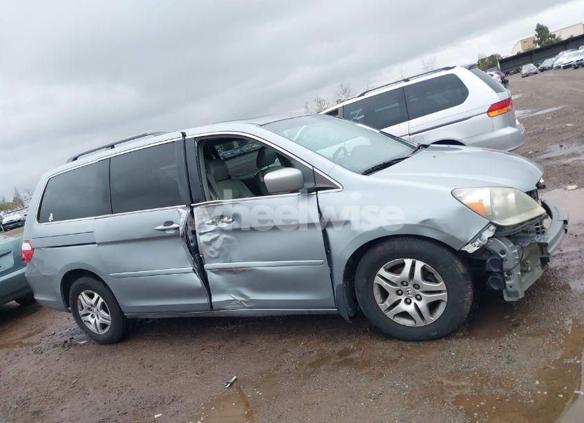 Photo 14 of 2006 Honda Odyssey EX-L (VIN 5FNRL386X6B081804)