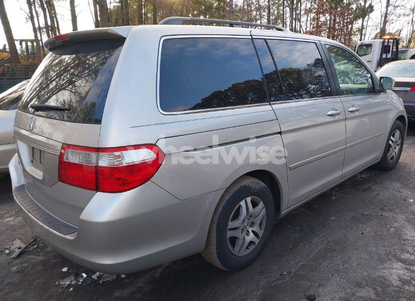 Photo 4 of 2006 Honda Odyssey EX-L (VIN 5FNRL386X6B446496)
