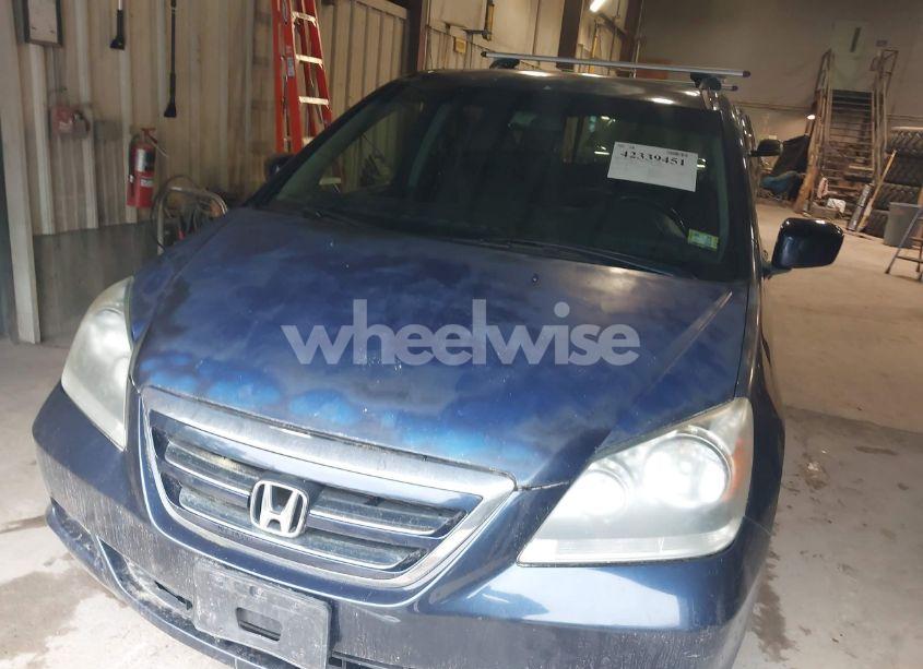 Photo 6 of 2007 Honda Odyssey EX-L (VIN 5FNRL386X7B014590)
